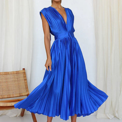 Sarah™ - Pleated V-Neck Maxi Dress