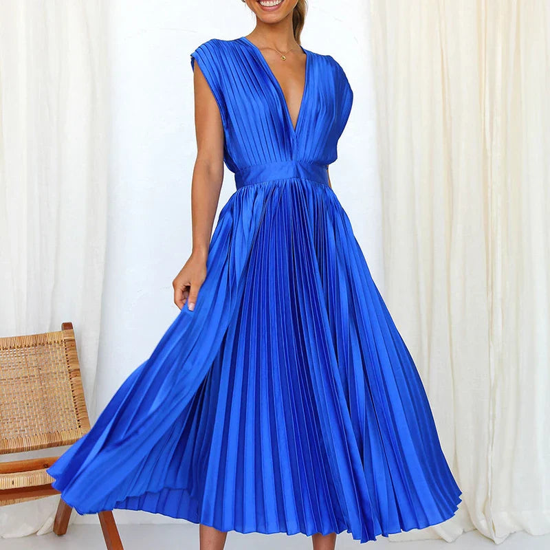 Sarah™ - Pleated V-Neck Maxi Dress